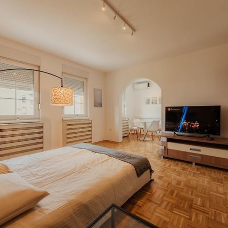 Mb Apartments Novi Sad Dış mekan fotoğraf